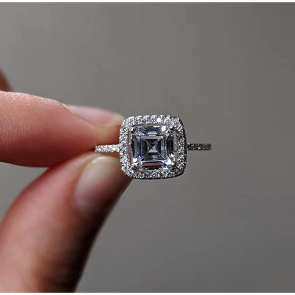 Cushion Asscher Engagement Ring in Sterling Silver and Cubic Zirconia SIZE 7 - Picture 2 of 4